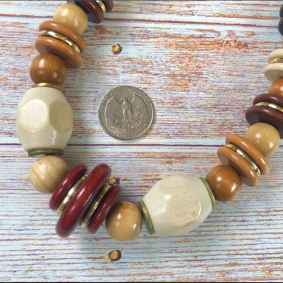 ❌SOLD❌VTG 80s Chunky Wooden Bead Statement Necklace - Picture 6 of 7
